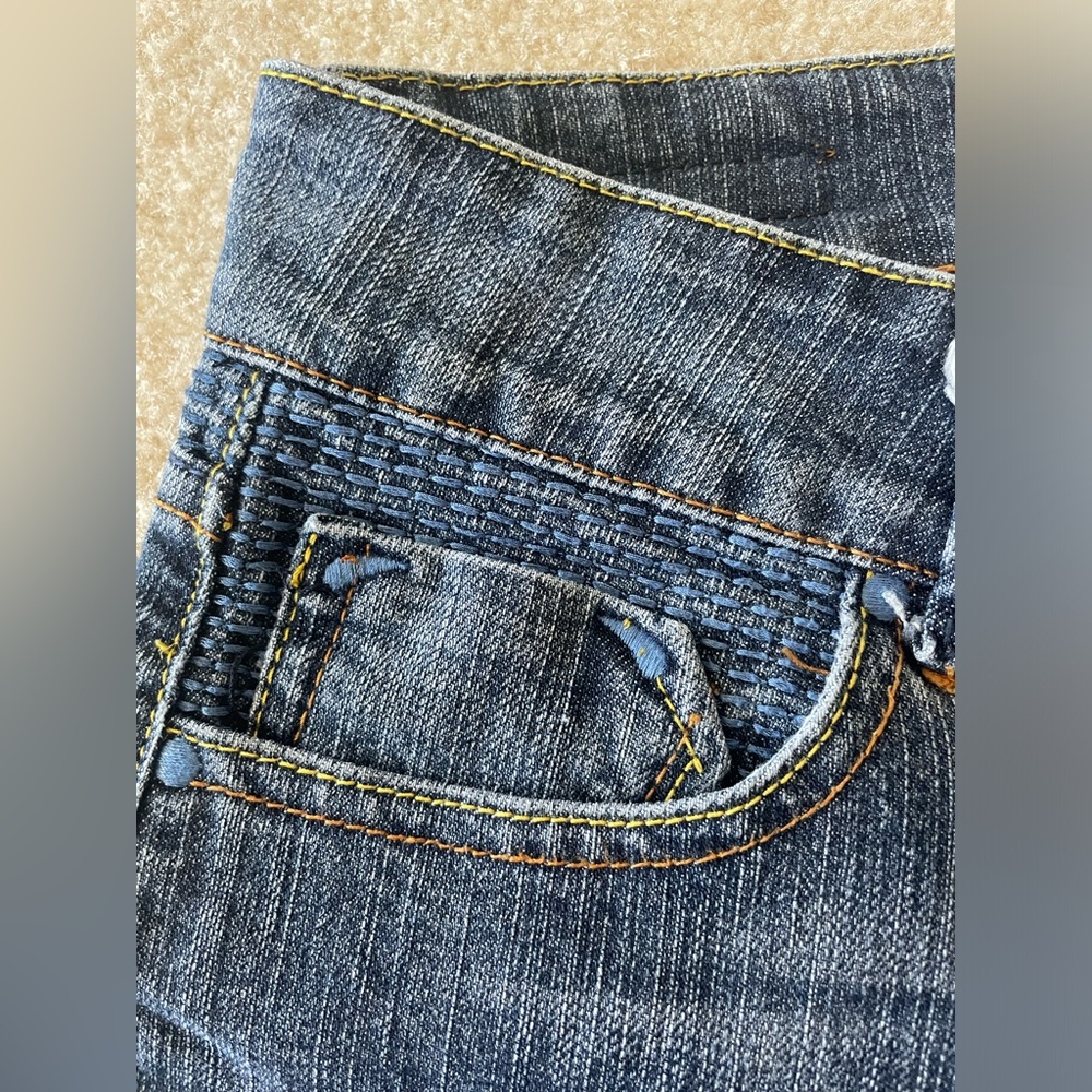 KanCan Flare Midrise Jeans. Size‎ 15 - Picture 7 of 16